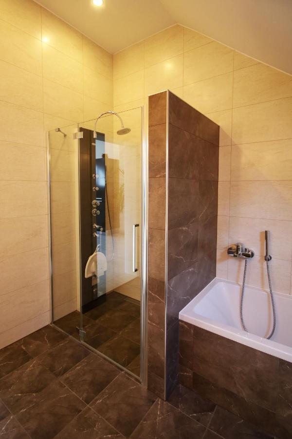 Mokronog Villa Katarina מראה חיצוני תמונה